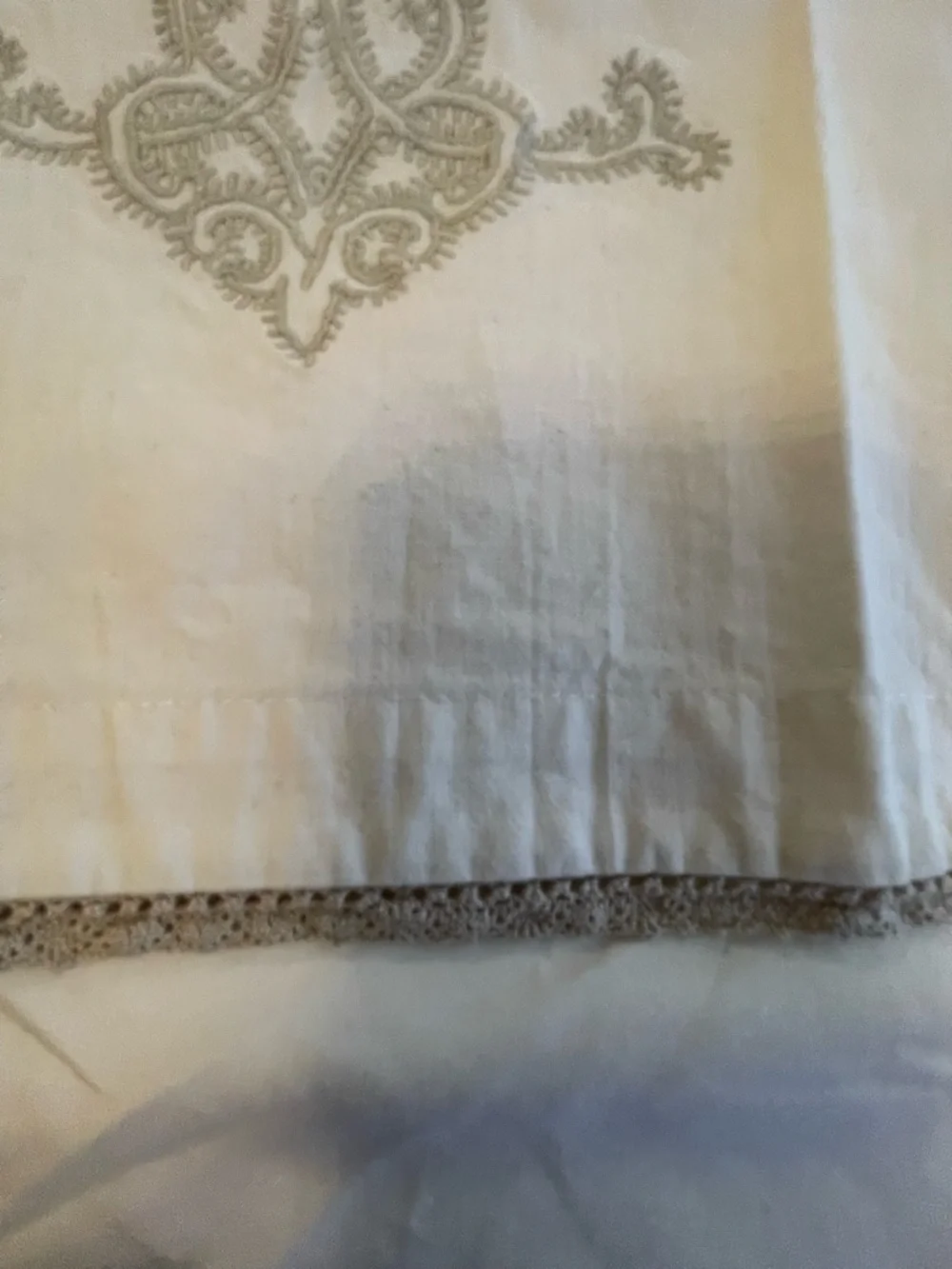Pottery Barn Decorative Cotton Guest Hand Towels - Set of 2